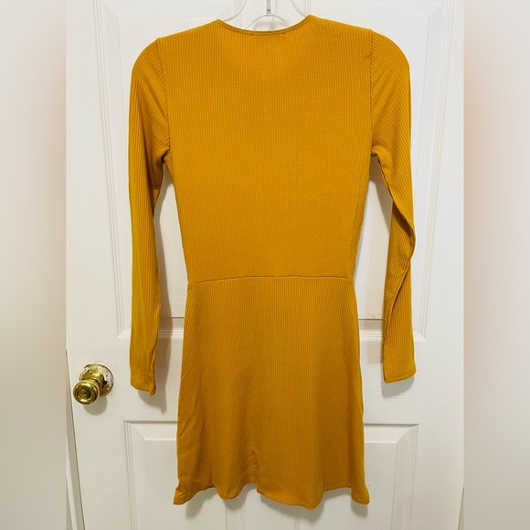 Reformation Jeans Agatha Ribbed Knit Button-Down Long Sleeve Mini Dress Size S - Picture 6 of 9